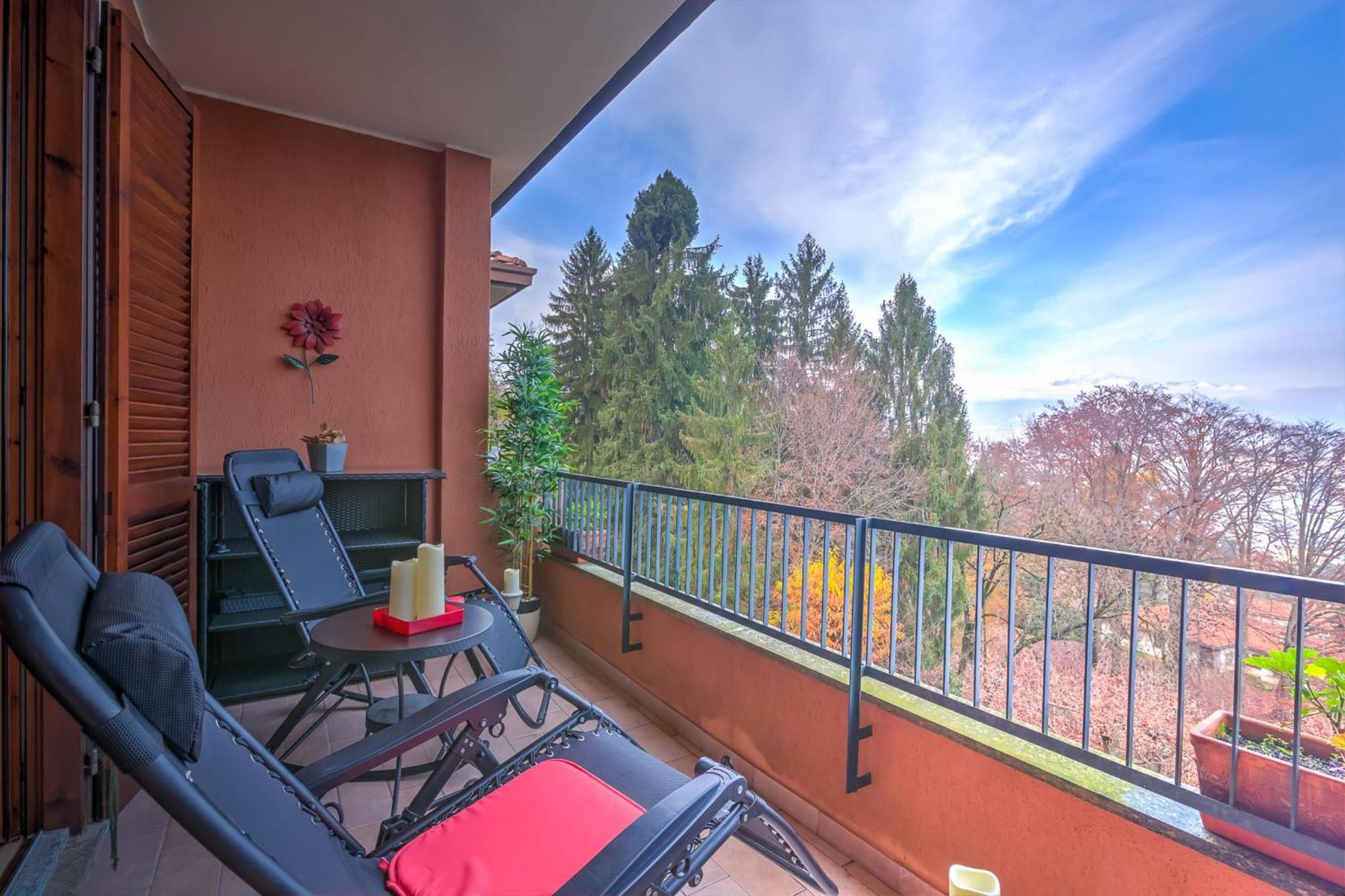 La Bellavista Penthouse Apartamento Stresa Exterior foto